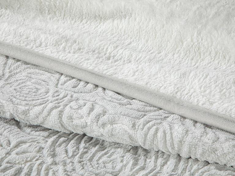 Двойное одеяло Shabby Rose с тиснением 200x220 см, серое