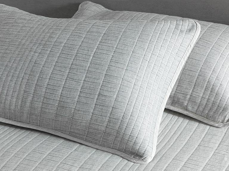 Набор жаккардовых односпальных покрывал Cozy Rectangles Filled 160x240 см серый