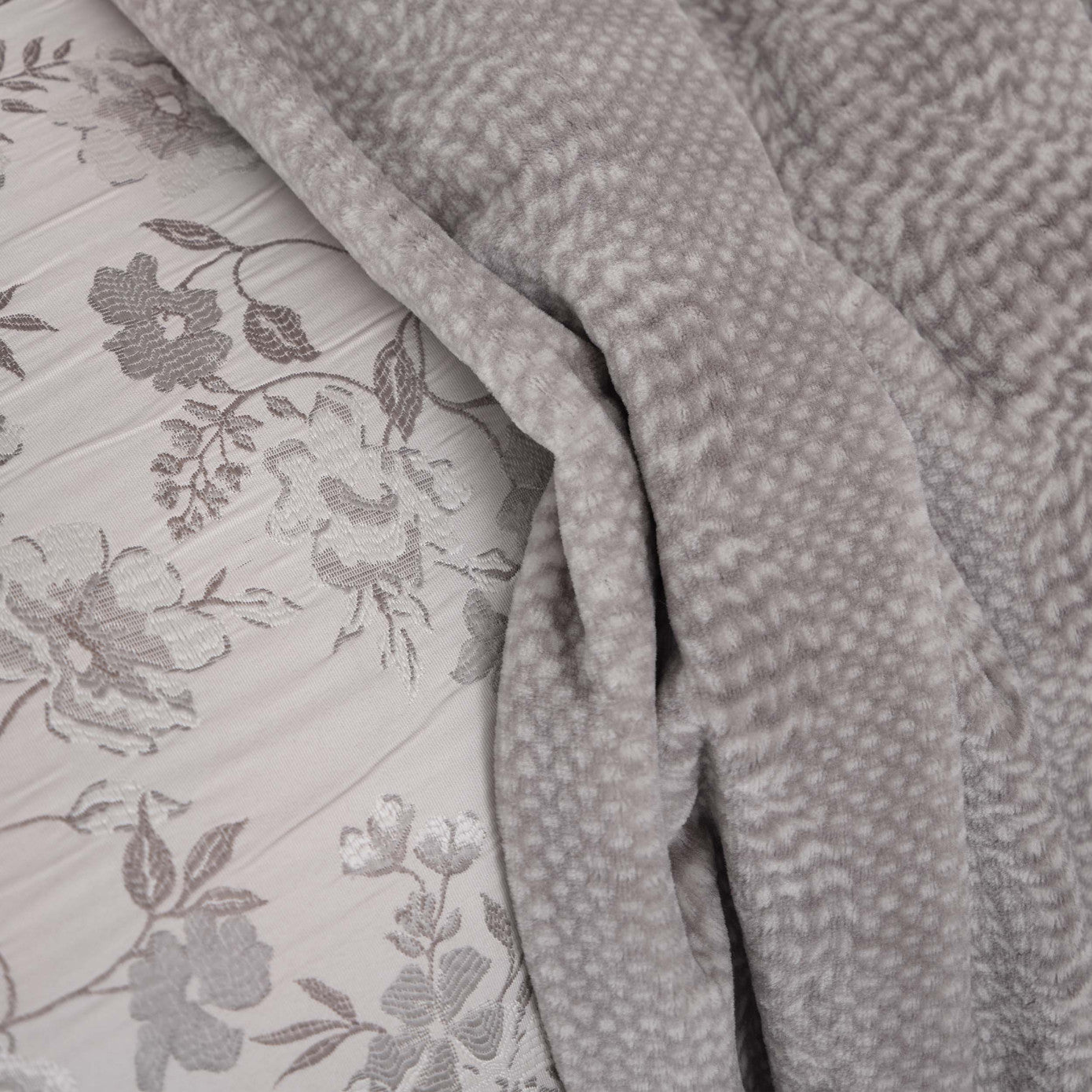 Karaca Home Flora Grey Набор для приданого из 8 предметов