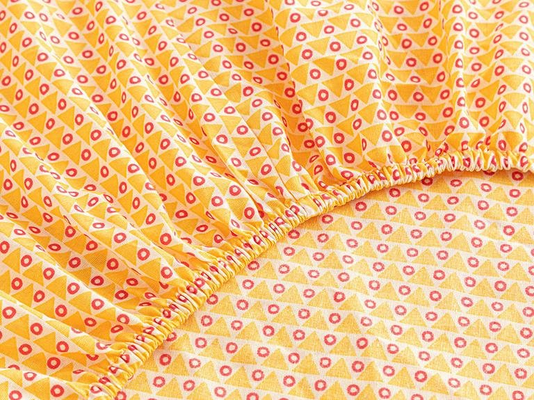 Односпальная эластичная простыня Delta Easy Ironing 100x200 см желтая