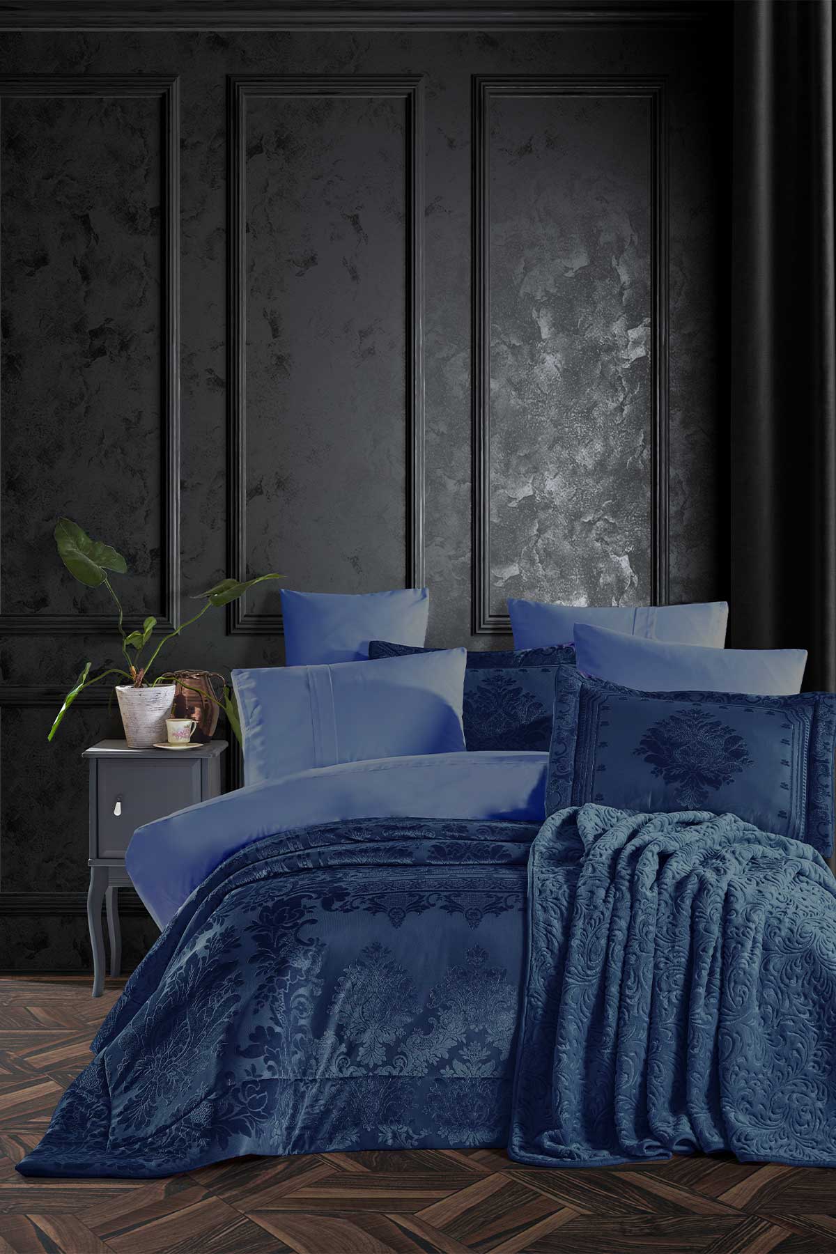 Комплект покрывала с двойным волокнистым наполнителем Velvet Gloria Navy Blue