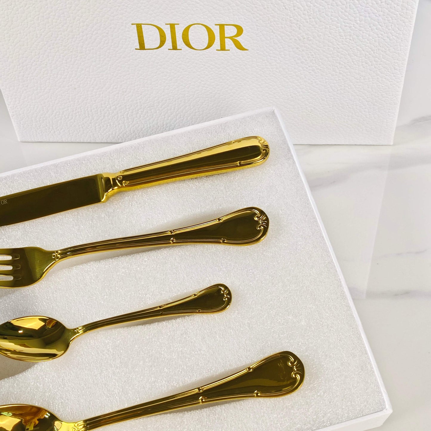 Столовый прибор Dior