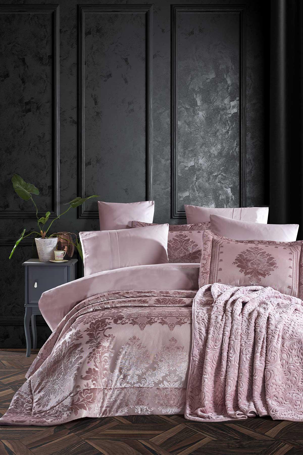 Комплект постельного белья из двойного волокнистого наполнителя Velvet Wedding Gülkurusu
