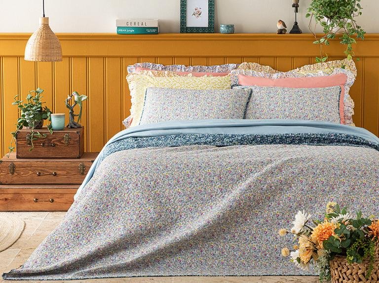 Многоцелевое односпальное покрывало Floral Heaven 160x220 см Seledon