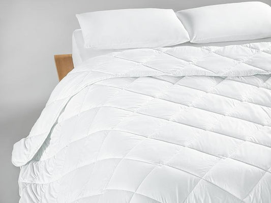 Односпальное одеяло из микрофибры Siesta 155x215 см, белое