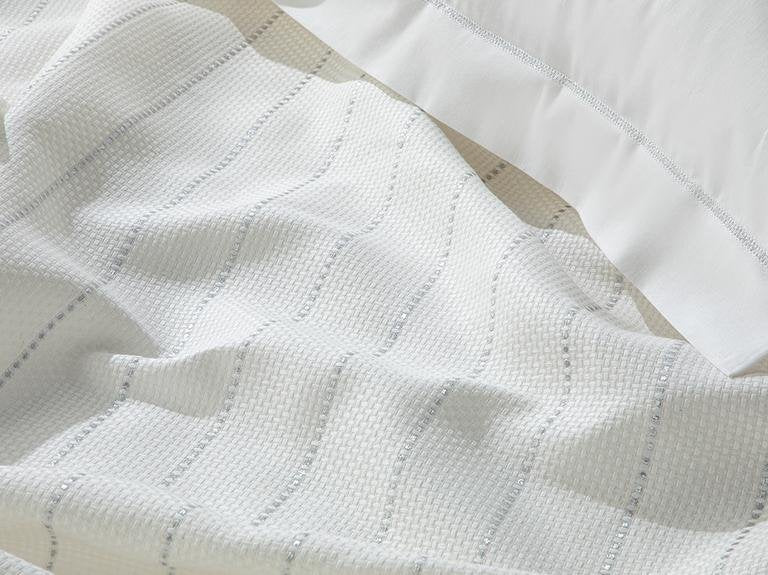 Набор Lucent Silvery из хлопка и вискозы King Size Pique 240x220 см, белый - серебристый