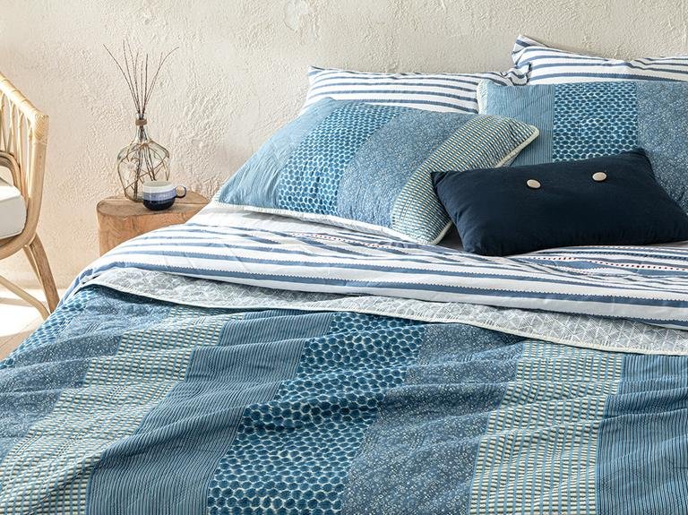 Многоцелевое односпальное покрывало Patchy Stripe Patchwork 160x220 см синее