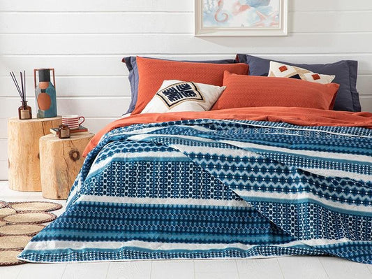 Двустороннее покрывало Free Spirit King Size 240X220 см темно-синее