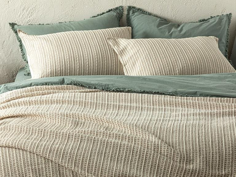 Комплект односпального покрывала Azure Waffle Jacquard 160x240 см бежевый