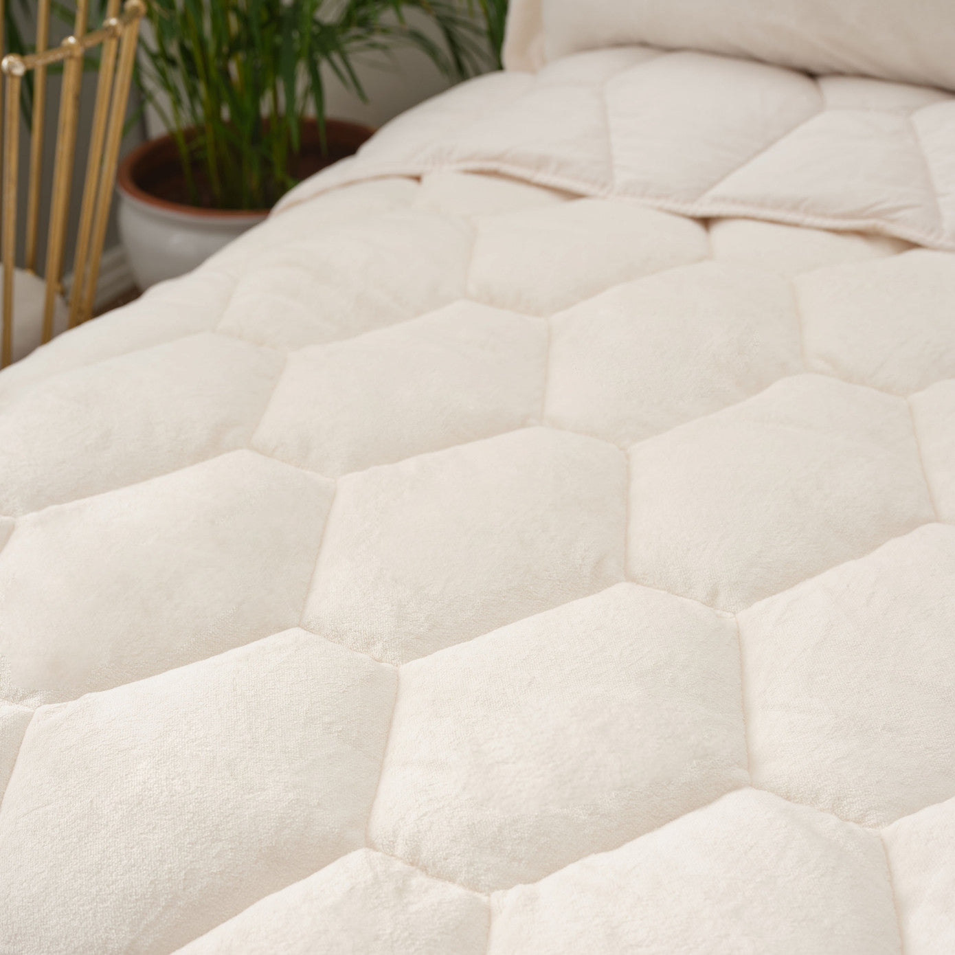 Sarah Anderson Aron Cream Double Welsoft Sleeping Set