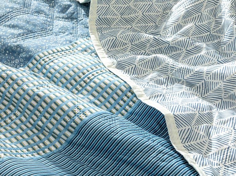 Patchy Stripe Patchwork Многоцелевой комплект постельного белья королевского размера 240X220 см, синий