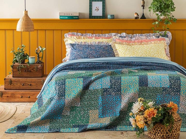 Двойная многоцелевая обложка Daisy Fest Patchwork 200x220 см, зелено-голубая