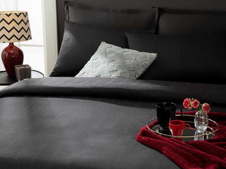 Пододеяльник Listral в полоску из хлопкового сатина в коробке King Size 4 с подкладкой 240X220 см, антрацит