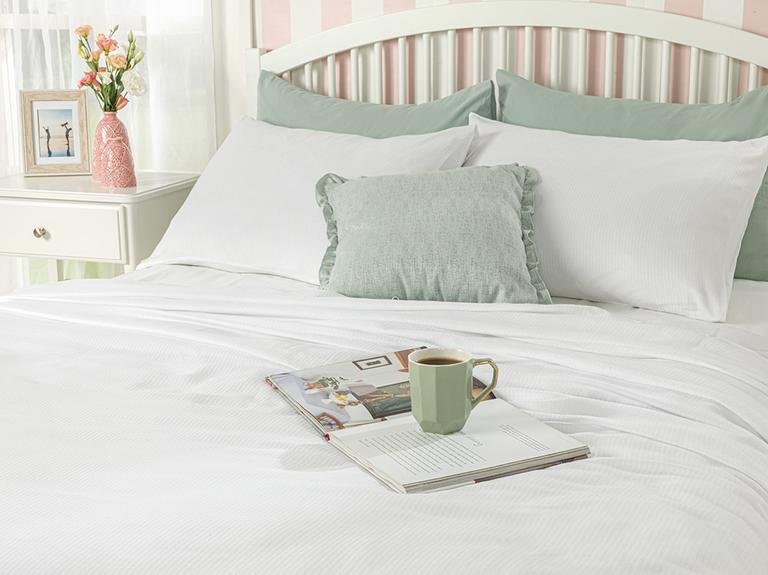 Набор Cool Stripe Soft Touch Double Pique 200x220 см, белый