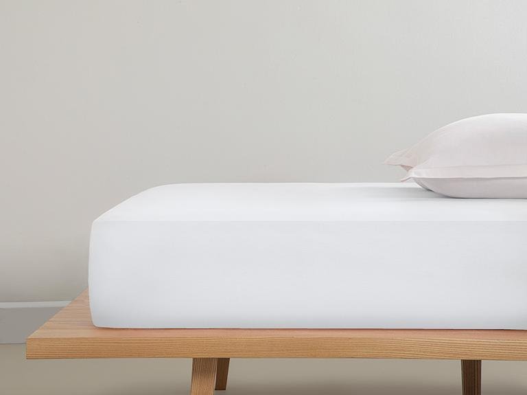 Однотонная хлопковая простыня King Size 260x280 см, белая