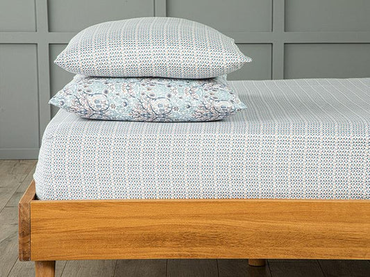Двуспальная простыня Trellis Easy Iron 240x260 см синяя – корица