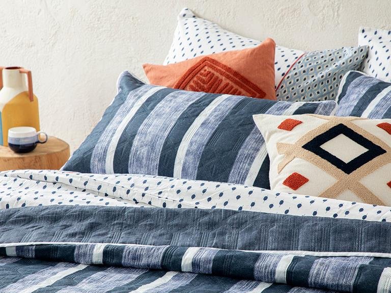 Универсальное двуспальное покрывало Denim Stripe 200X220 см, темно-синий
