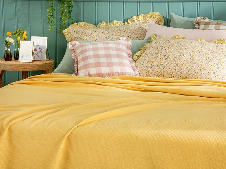 Elegancy Scalloped Double Pike 200x220 см желтый