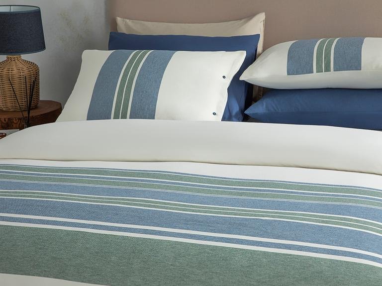 Комплект пододеяльников Cosy Stripe Winter Soft Super King 260x220 см темно-сине-зеленый