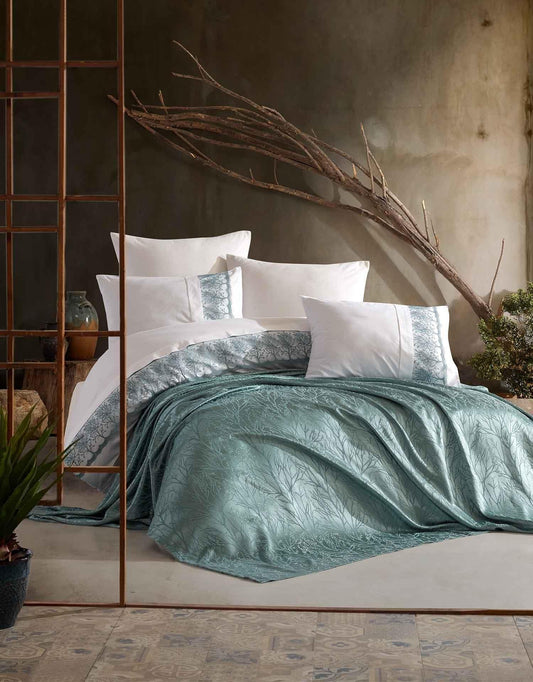 Комплект из 7 предметов Miracle Green из хлопка с пододеяльником и кружевом из синели пике