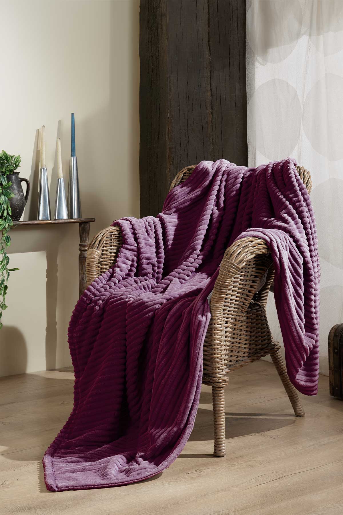 Плед для телевизора Wellsoft Plum (150x110см)